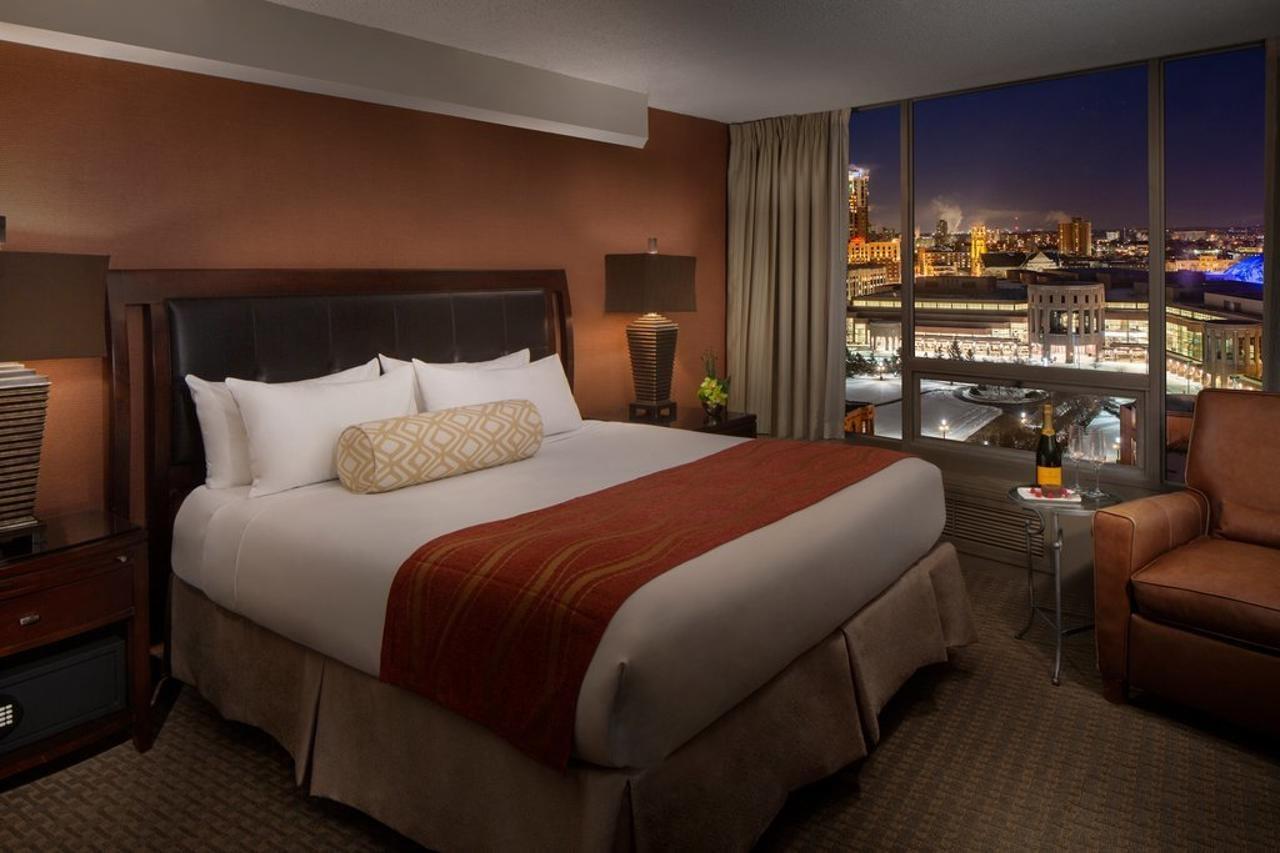 Sheraton Minneapolis Downtown Convention Center Buitenkant foto