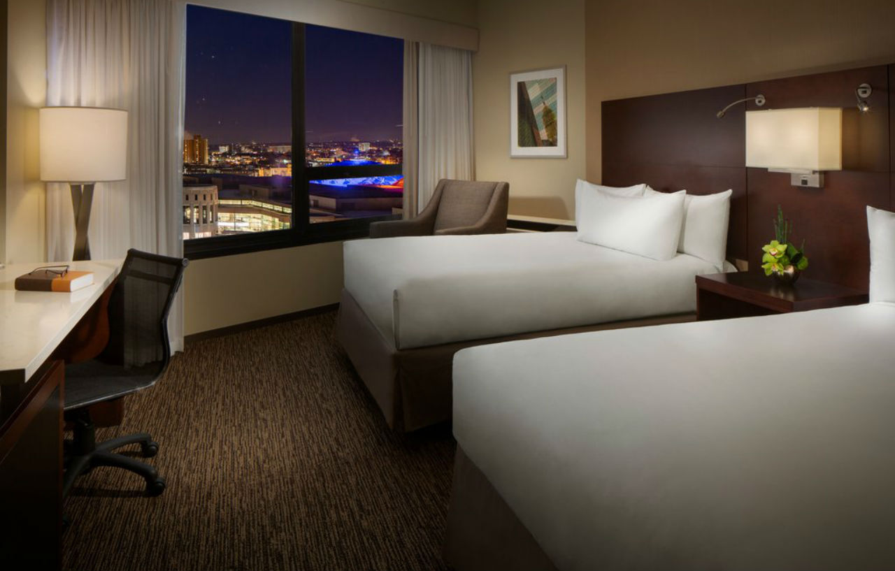 Sheraton Minneapolis Downtown Convention Center Buitenkant foto